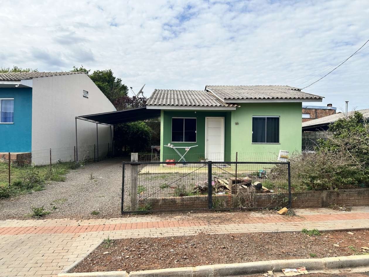 Casa para Venda, em , bairro Aves do Paraso, 2 dormitrios, 1 banheiro, 1 vaga